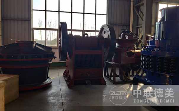 反擊式制砂機(jī)?