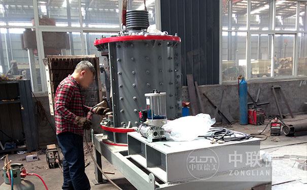 伊利石制砂機廠家哪個好?