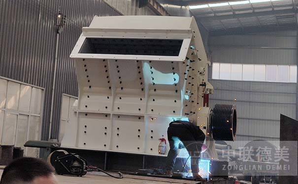 輝綠巖制砂機(jī)廠家哪個好？